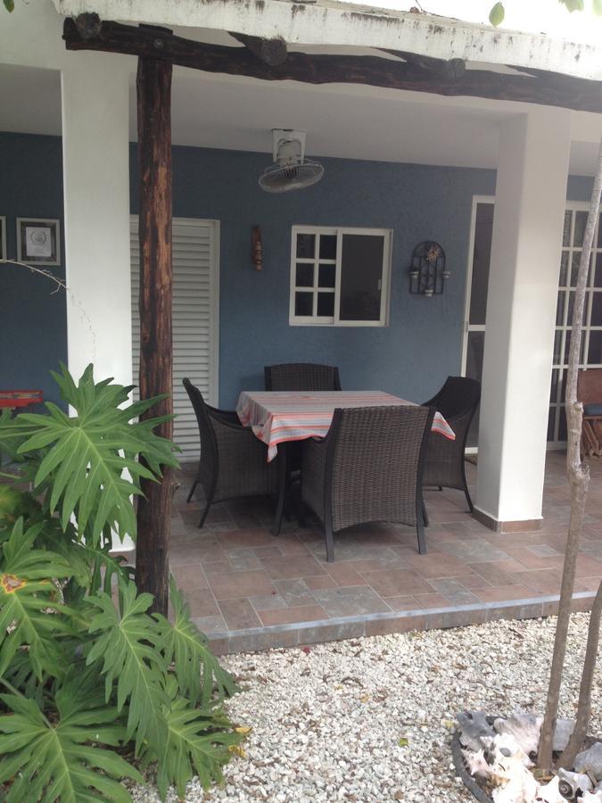 Villa Escondida Guest House Cozumel Downtown Exterior photo
